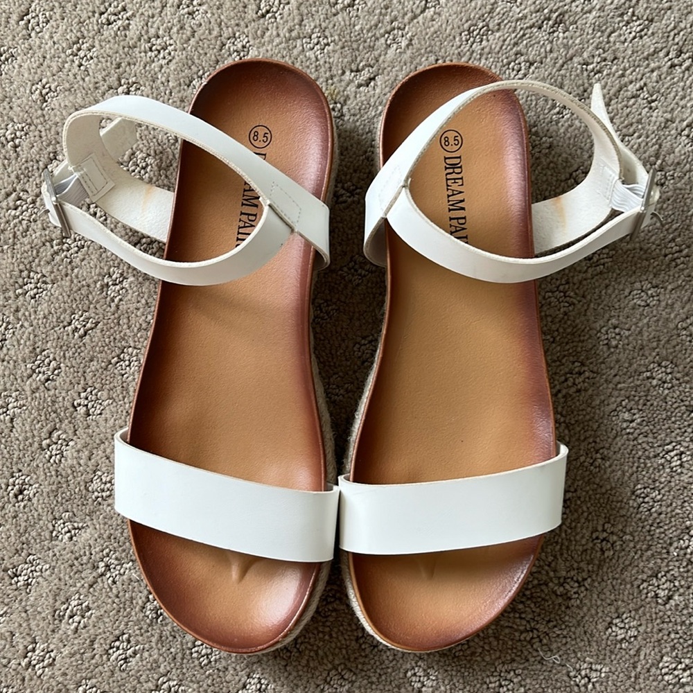 DREAM PAIRS Open Toe Ankle Strap Espadrille Platform Wedge Sandals
